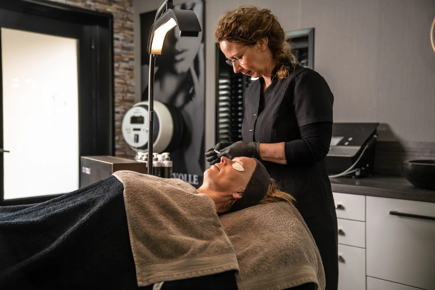 Petraas huidverbetering en agemanagement